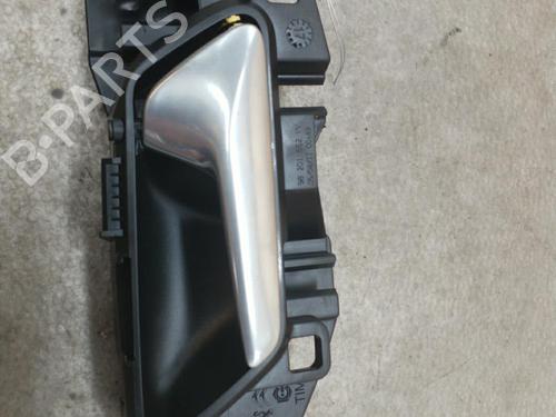 Used Rear right interior door handle PEUGEOT 308 II (LB_, LP_, LW_, LH_, L3_) 1.2 THP 130 (131 hp) 25089807