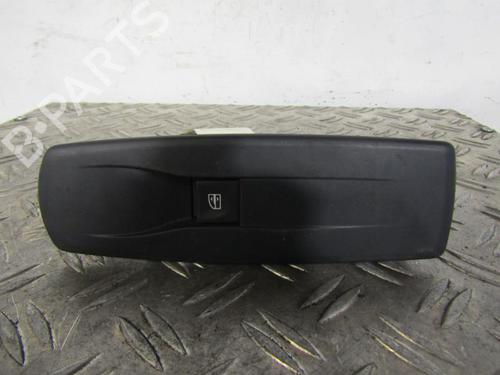 Right front window switch RENAULT LAGUNA III (BT0/1) 1.5 dCi (BT00, BT0A, BT0T, BT1J) | BP25069620I26 