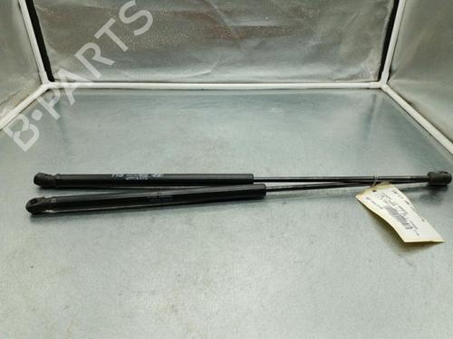 Tailgate lift support HYUNDAI i30 (FD) 1.6 CRDi | BP25063186C138