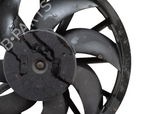 Used Radiator fan Radiator fan PEUGEOT 3008 I MPV (0U_) 2.0 HDi Hybrid4 (163 hp) 33181545 33181545