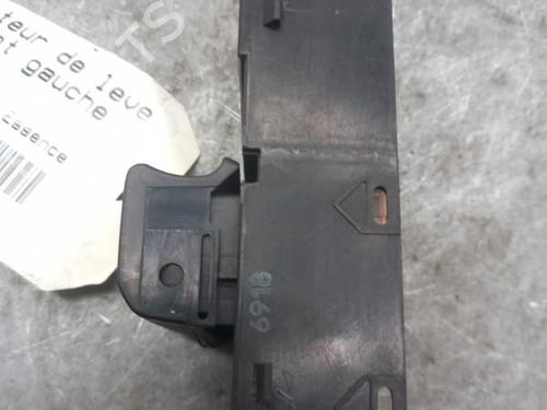 Used Left front window switch Left front window switch NISSAN MICRA III (K12) 1.2 16V (65 hp) 25074851 25074851