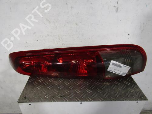 Used Left taillight NISSAN X-TRAIL I (T30) 2.2 Di 4x4 (114 hp) 25069531