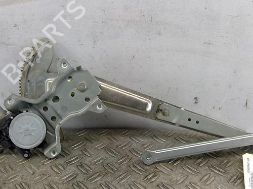 Used Front right window mechanism Front right window mechanism SUZUKI SX4 (EY, GY) 1.6 VVT (RW416, YA21S) (107 hp) 25089423 25089423