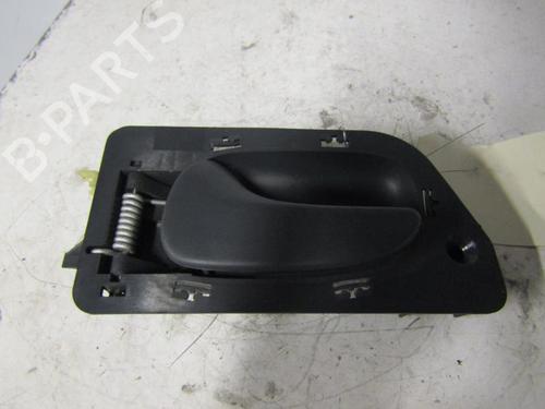 Used Rear left interior door handle RENAULT LAGUNA I (B56_, 556_) [1993-2002]  25107010
