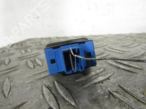 right-rear-window-switch-bmw-5-e39-1995-1996-1997-1998-1999-2000-2001-2002-2003-25108415 main image