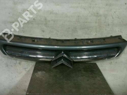 Used Front grille Front grille CITROËN C8 (EA_, EB_) 2.0 HDi 135 (136 hp) 10579984 10579984