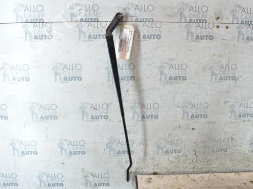 Used Front windshield wiper arm AUDI A3 (8L1) 1.9 TDI (130 hp) 25071061