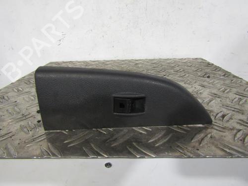 Right front window switch SKODA FABIA I (6Y2) 1.9 TDI RS | BP25095640I26 - Image 2