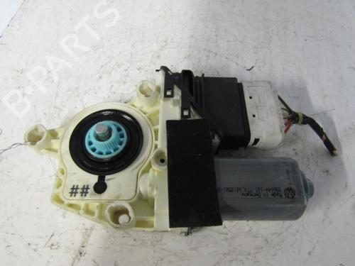 Right rear window motor SEAT ALTEA (5P1) 1.9 TDI | BP25083104E22