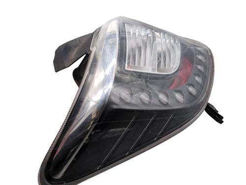 Used Left taillight TOYOTA YARIS (_P13_) 1.5 Hybrid (NHP130_, NHP130) (101 hp) 30204117
