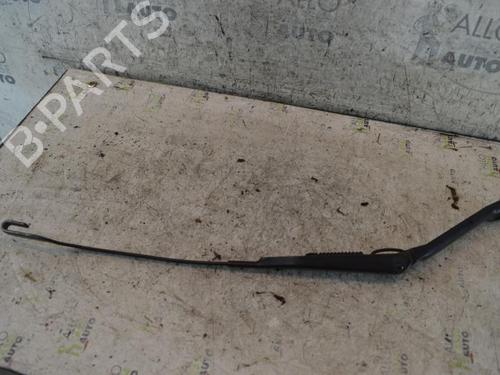 Used Front windshield wiper arm NISSAN PRIMERA (P11) 1.6 16V (99 hp) 25086663