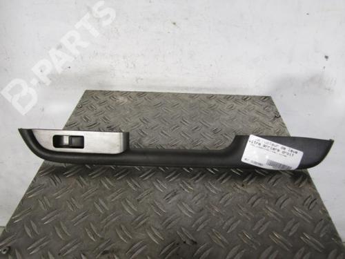 Used Right rear window switch Right rear window switch NISSAN X-TRAIL I (T30) 2.2 Di 4x4 (114 hp) 10589874 10589874