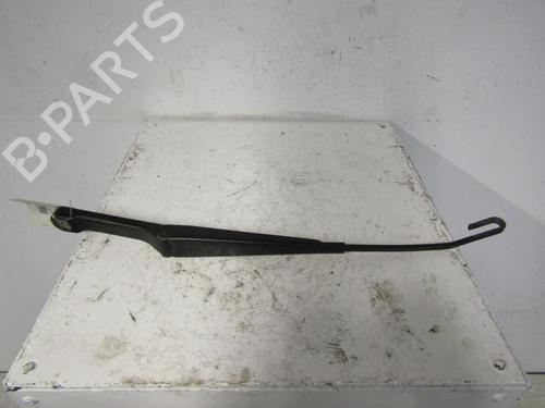 Used Front windshield wiper arm MERCEDES-BENZ M-CLASS (W163) ML 270 CDI (163.113) (163 hp) 25111763