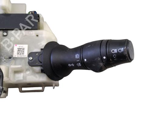 steering-column-stalk-renault-megane-iii-hatchback-bz01_-b3_-2008-26883354 main image