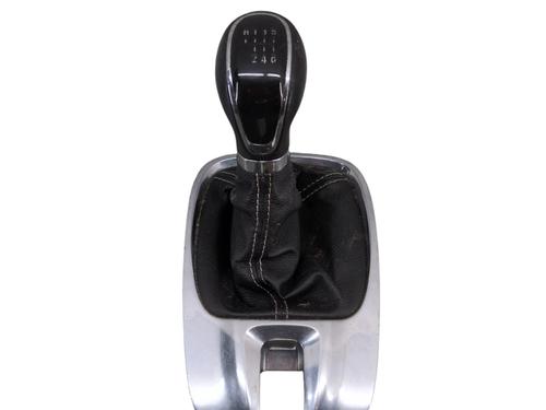 Used Shift knob OPEL MERIVA B MPV (S10) 1.7 CDTI (75) (110 hp) 30822615