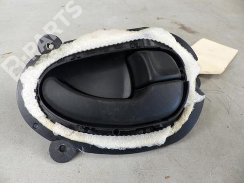 Used Rear right interior door handle Rear right interior door handle PEUGEOT 406 (8B) 2.0 HDI 110 (109 hp) 10601910 10601910