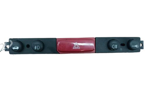 Used Warning switch Warning switch ALFA ROMEO 147 (937_) 1.9 JTDM 8V (937.AXD1A, 937.AXU1A, 937.BXU1A) (120 hp) 25055298 25055298