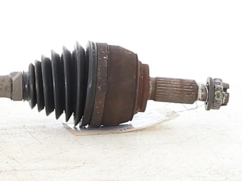 right-front-driveshaft-renault-clio-iii-br01-cr01-2005-2006-2007-2008-2009-2010-2011-2012-2013-2014-37651382 main image