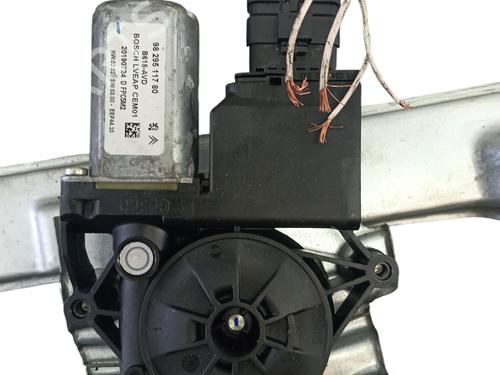 Used Front right window mechanism Front right window mechanism CITROËN C3 III (SX) 1.5 BlueHDi 100 (SXYHYP, SXYHTU) (102 hp) 27631071 27631071