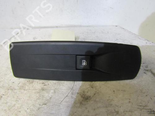Used Right front window switch RENAULT LAGUNA III (BT0/1) 2.0 16V (BT05, BT0F, BT0W) (140 hp) 25090902