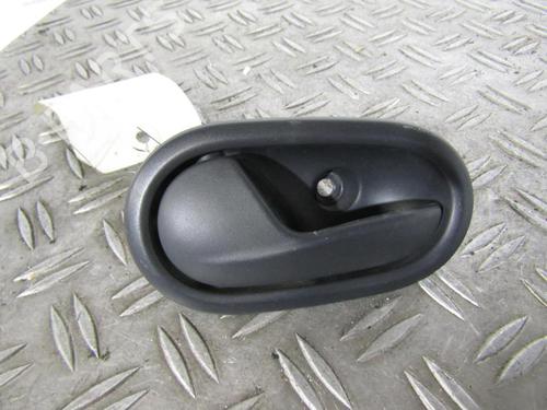 Used Front left interior door handle DACIA SANDERO II 1.2 (75 hp) 25091752