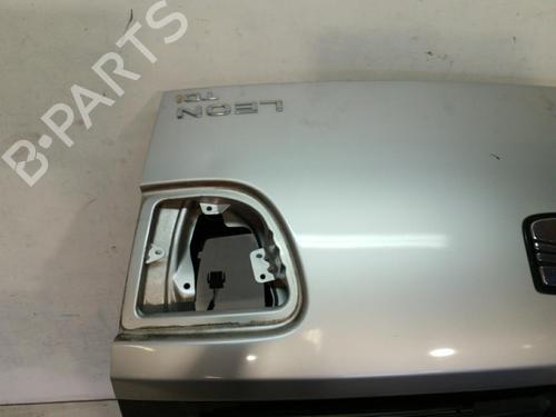 Used Tailgate SEAT LEON (1M1) 1.9 TDI (110 hp) 25081643