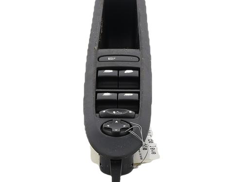 Used Left front window switch Left front window switch CITROËN C4 II (NC_) [2009-2026] 36691071 36691071