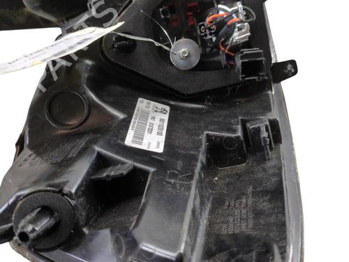 Right taillight PEUGEOT 5008 II (MC_, MJ_, MR_, M4_) 1.2 THP (MRHNYH, MRHNYW, MRHNSJ, MRHNSU, MRHNSM) | BP29956357C35