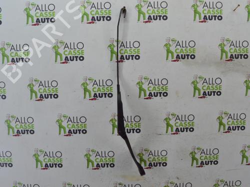 Used Front windshield wiper arm CITROËN XANTIA (X1_, X2_) 1.8 i 16V (110 hp) 25086628