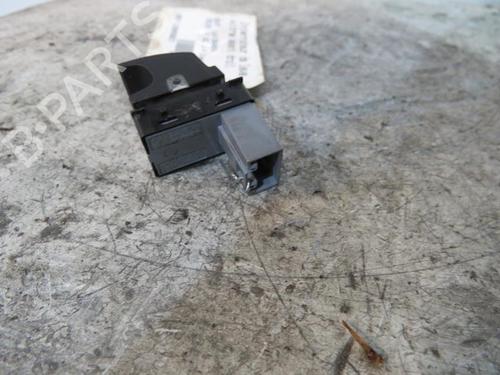 Used Right front window switch Right front window switch SEAT IBIZA IV SC (6J1, 6P5) 1.4 TDI (80 hp) 25114686 25114686