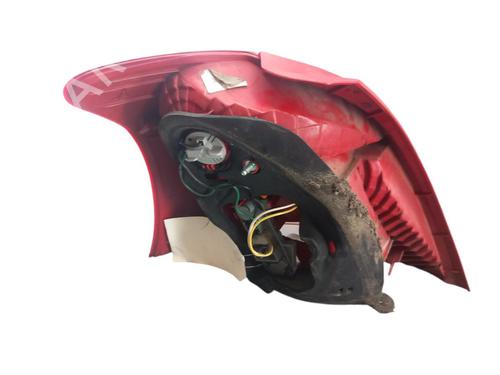 Used Right taillight TOYOTA YARIS (_P9_) 1.4 D-4D (NLP90_, NLP90R) (90 hp) 25059873