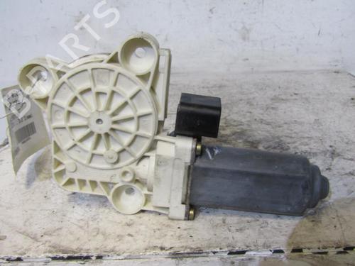 Left rear window motor MERCEDES-BENZ S-CLASS (W220) S 320 CDI (220.025, 220.125) | BP25112057E23 