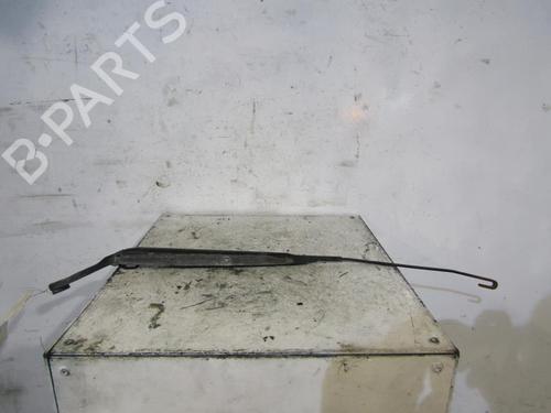 Used Front windshield wiper arm HYUNDAI SANTA FÉ I (SM) 2.0 CRDi 4x4 (113 hp) 25105897