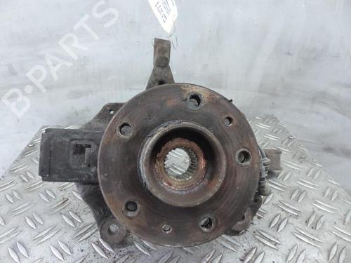 Used Right front steering knuckle RENAULT SCÉNIC III (JZ0/1_) 1.9 dCi (JZ0J, JZ1J, JZ1K, JZ1S) (131 hp) 25079895