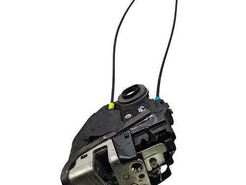 Used Rear left lock TOYOTA AURIS (_E18_) 2.0 D-4D (ADE186_, ADE186R) (124 hp) 25071540