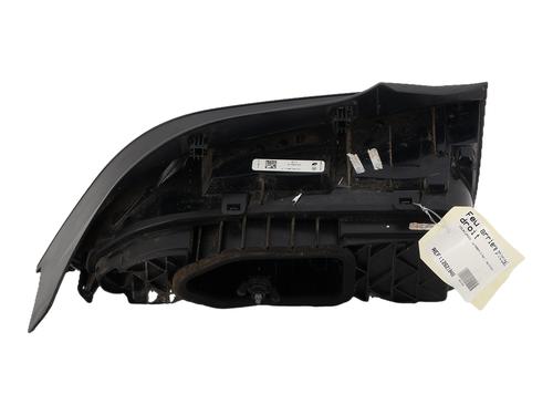 right-taillight-vw-up-121-122-bl1-bl2-bl3-123-2011-36094732 main image