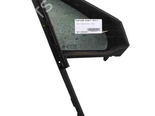 Front right quarter glass PEUGEOT 208 I (CA_, CC_) 1.2 VTI 82 | BP29898097C112