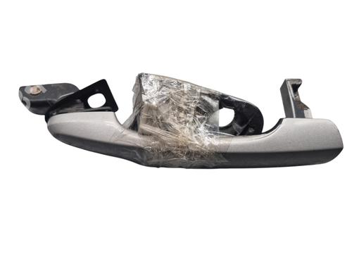 Front left exterior door handle HYUNDAI TUCSON (JM) 2.0 CRDi All-wheel Drive | BP29222138C128 