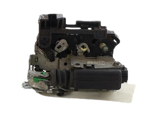 front-left-lock-dacia-sandero-2008-39214841 main image
