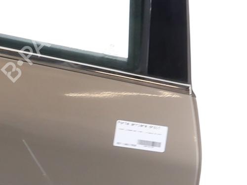 Used Right rear door Right rear door 38257900 38257900