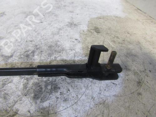 Front windshield wiper arm FORD FOCUS II Turnier (DA_, FFS, DS)  | BP25064343C143 