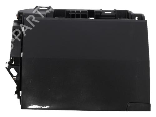 handskerum-renault-megane-e-tech-suv-2021-38187018 main image