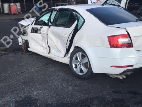 Used Parts SKODA OCTAVIA III (5E3, NL3, NR3) 1.5 TSI 1467184