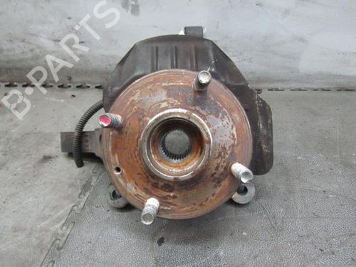 Used Left front steering knuckle CHEVROLET LACETTI (J200) 2.0 D (121 hp) 25063696