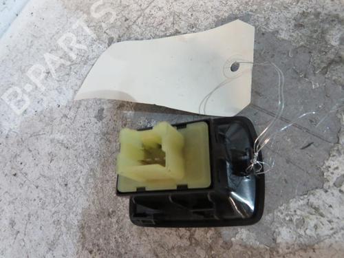Used Right front window switch Right front window switch RENAULT KANGOO / GRAND KANGOO II (KW0/1_) 1.5 dCi 90 (KW05, KW08, KW0G, KW11) (90 hp) 25081061 25081061