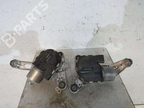 front-wiper-motor-ford-focus-iii-20-tdci-2135685-2010-2011-2012-2013-2014-2015-2016-2017-2018-2019-2020-10609081 main image