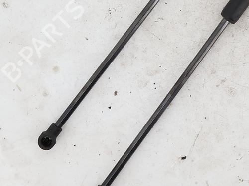 Used Tailgate lift support Tailgate lift support 37588347 37588347