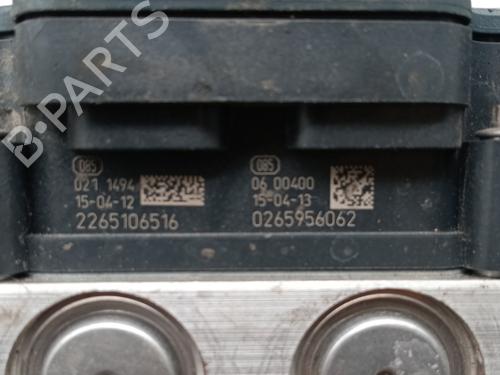 Used ABS pump PEUGEOT 308 II (LB_, LP_, LW_, LH_, L3_) 1.6 BlueHDi 120 (120 hp) 27172240