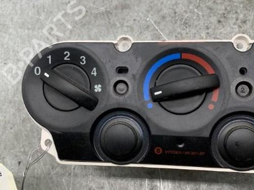 Climate control FORD FIESTA V (JH_, JD_) 1.3 | BP25101475I5 