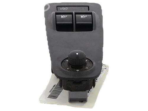 Left front window switch PEUGEOT BOXER Van 2.2 HDi 130 | BP37470873I27 - Image 3